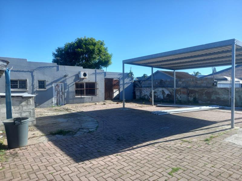 To Let commercial Property for Rent in Newton Park Eastern Cape